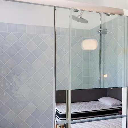 Prázdninový dům Parenthese De Charme Avec Grand Jardin